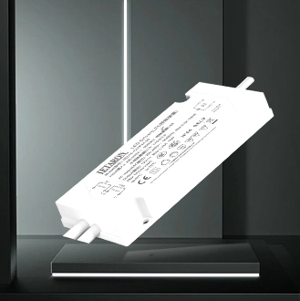 Подробная информация о супер тонком светодиодном драйвере 4-120 Вт Характеристики продукта